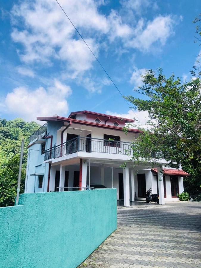 Sun Set Forest Villa Kandy Exterior photo