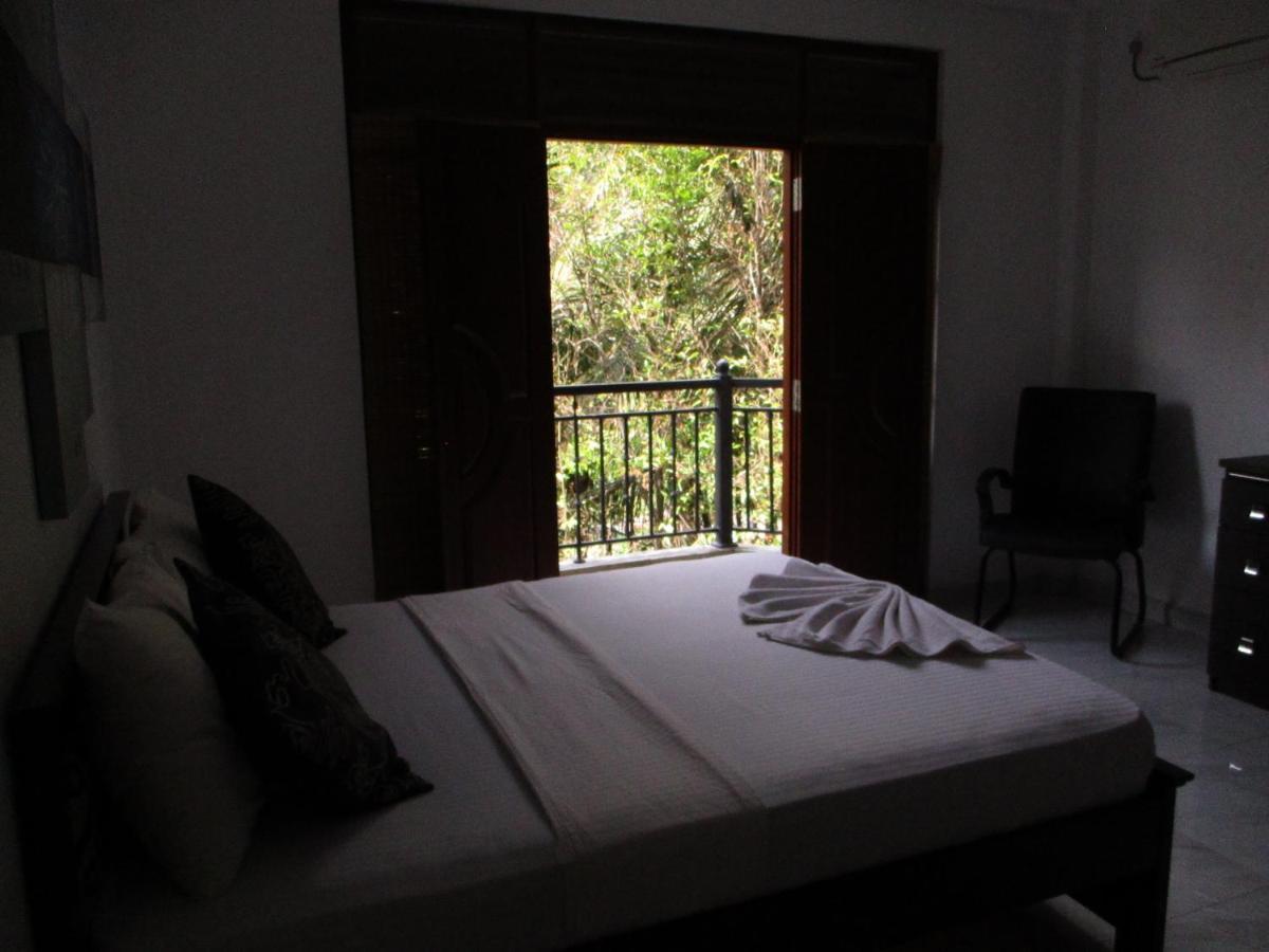 Sun Set Forest Villa Kandy Exterior photo