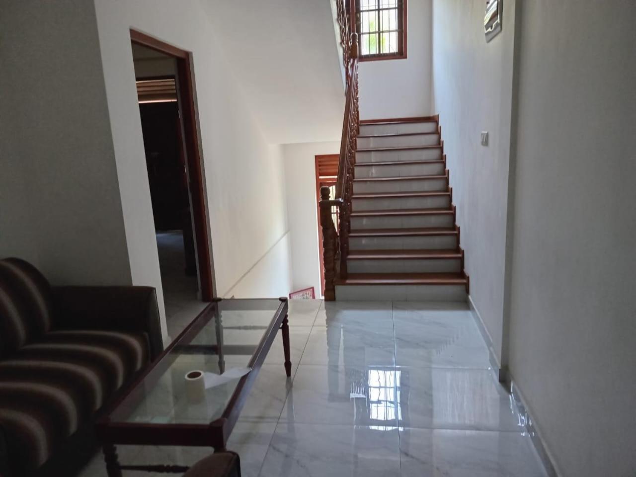 Sun Set Forest Villa Kandy Exterior photo